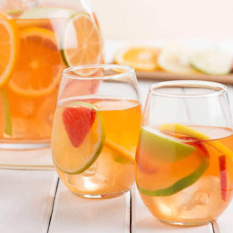 Green-Tea-Pom-Sangria